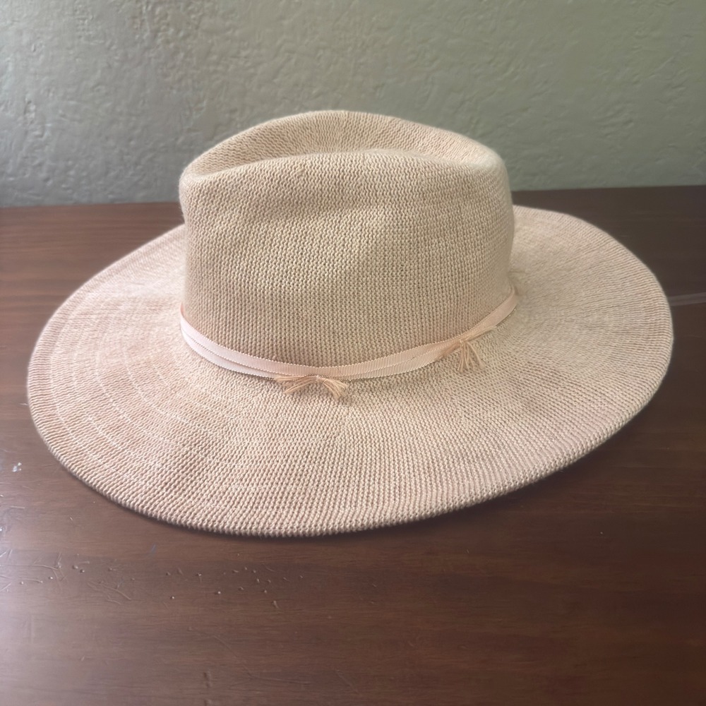 Wyeth Womens Straw Fedora Hat‎ Ribbon Band Beige Summer Beach Sun OS